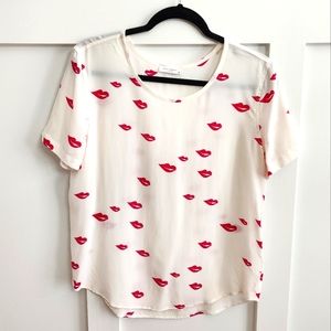 Equipment Femme White Silk Blouse with pink lipstick print